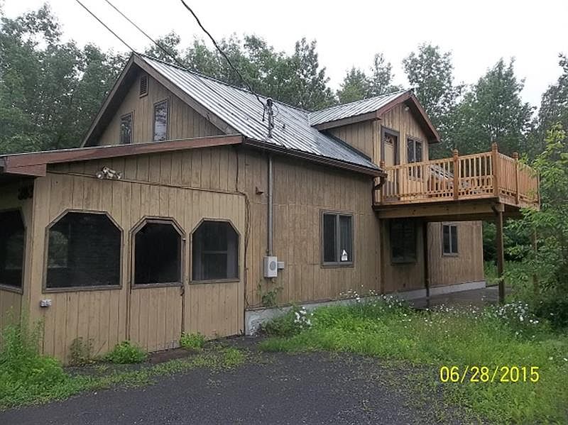 2nd image of 393 Salmon River Rd