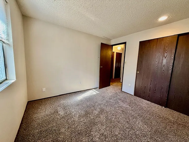 1211 W Ivy Ave — Photo 9