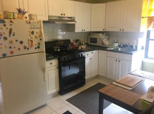 6264 60th Rd, Maspeth, NY 11378