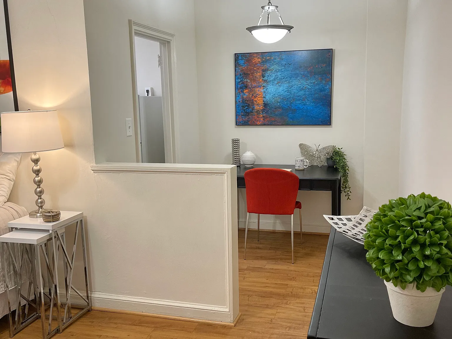 Shoremeade Apartments — Photo 4