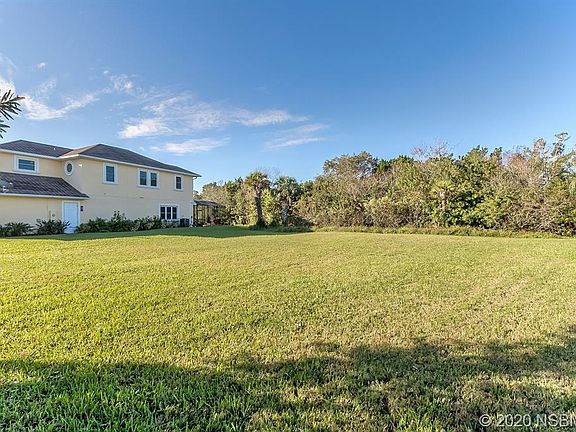3rd image of 138 Mangrove Estates Cir
