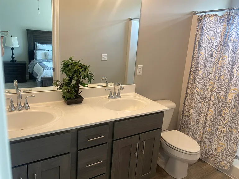 301 Copperfield Way #100 — Photo 9