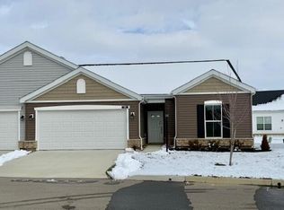 69 Wellesley Dr, Delaware, OH 43015