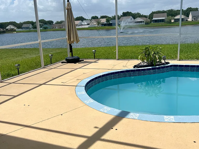 Lakeside Vista Dr — Photo 32