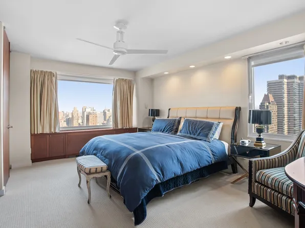 303 East 57th Street image 6 of 17