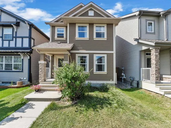 3036 Arthurs Cres SW, Edmonton, AB T6W 2H8