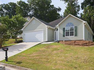 1573 Isleworth Cir, Atlanta, GA 30349