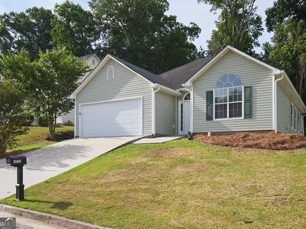 1573 Isleworth Cir, Atlanta, GA 30349