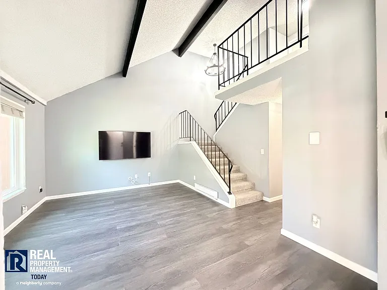 12824 62nd Ave NW — Photo 14