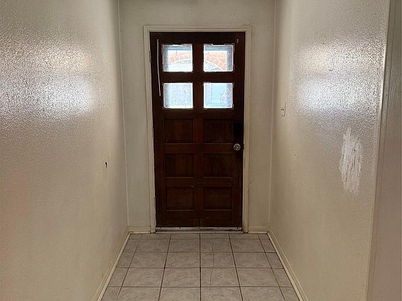 2nd image of 23914 Spring Briar Ln