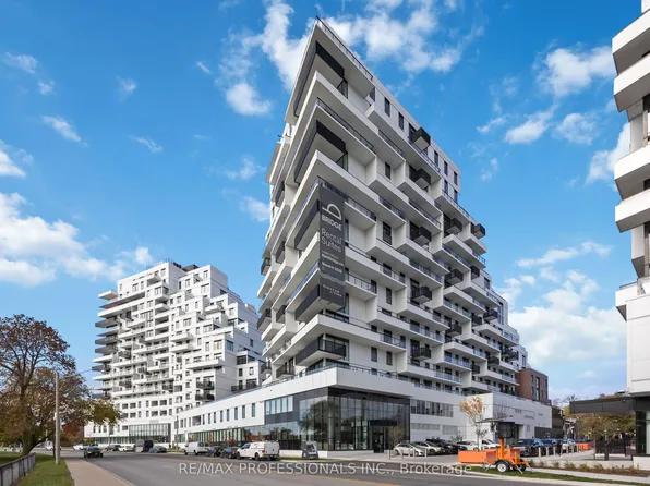 1050 Eastern Ave #1203, Toronto, ON M4L 0B7