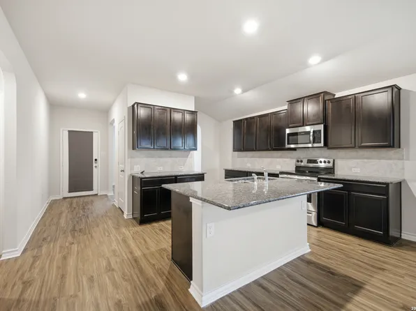 7439 Hercules Point, San Antonio, TX 78252