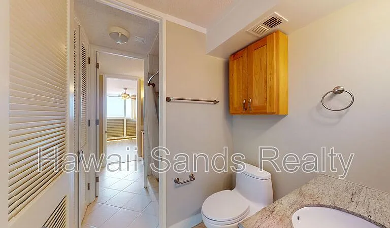 1676 Ala Moana Blvd #907 — Photo 8