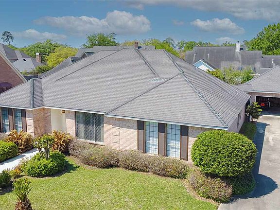 2nd image of 4840 Elmwood Ln
