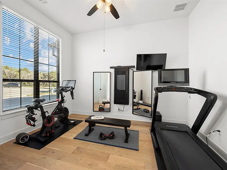 212 Texas Bluebonnet Trl — Photo 18