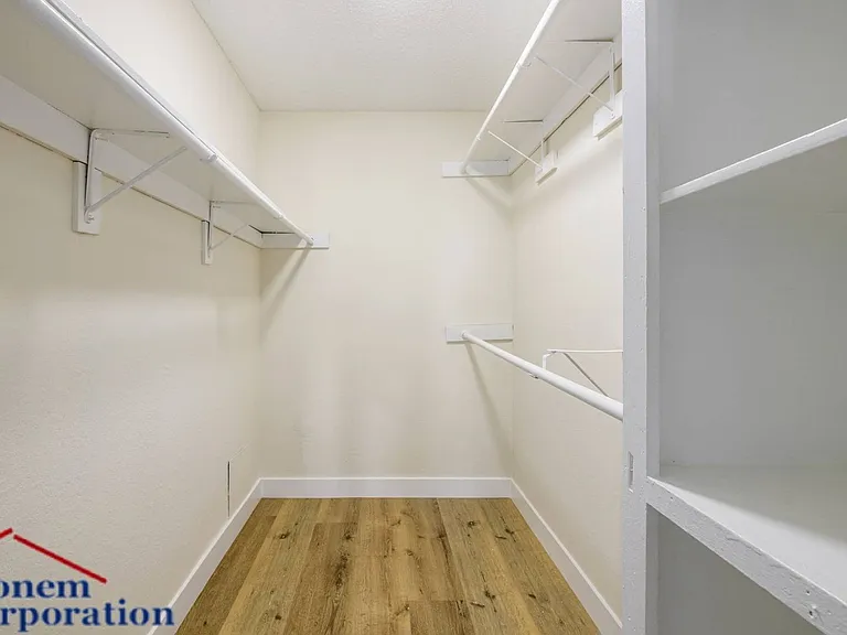 MC 6861 Sepulveda Properties, LLC — Photo 18