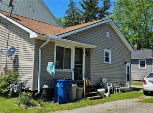 210 W Poland Ave, Bessemer, PA 16112