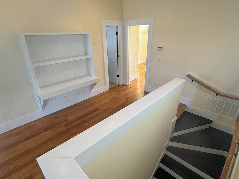 819 Meadowsweet Ln — Photo 20