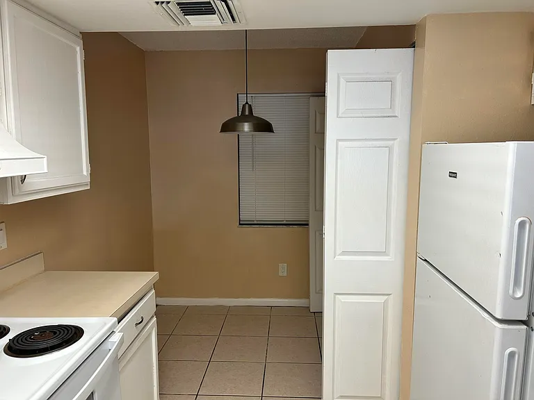 2513 S 17th St #207 — Photo 7
