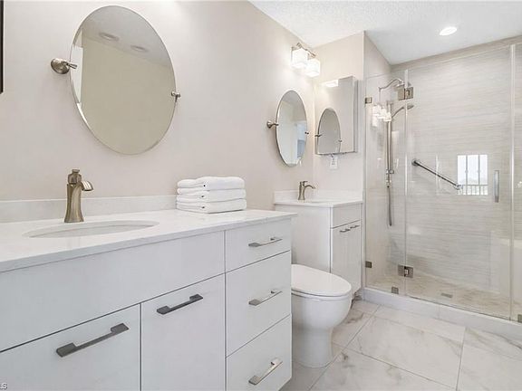 3rd image of 900 Arbor Lake DR #9-505