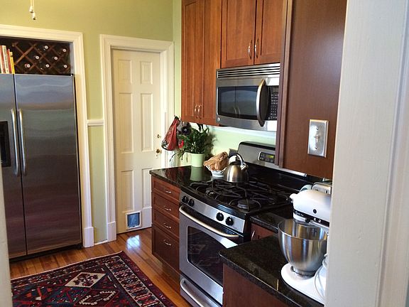5th image of 1325 Amherst Ave