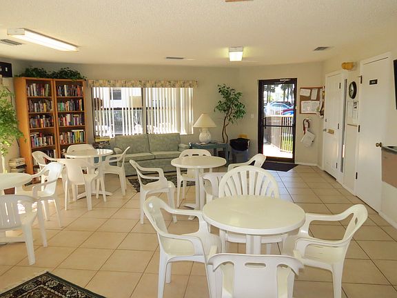 3rd image of 31 Ocean Shore Blvd #105