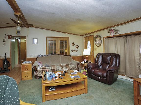 20505 14 mile rd-105