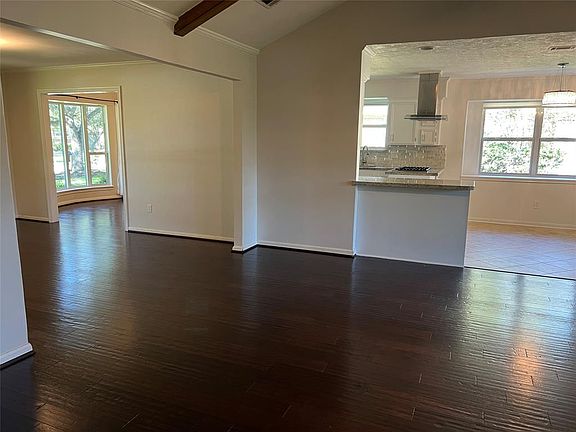 5th image of 12014 Westmere Dr