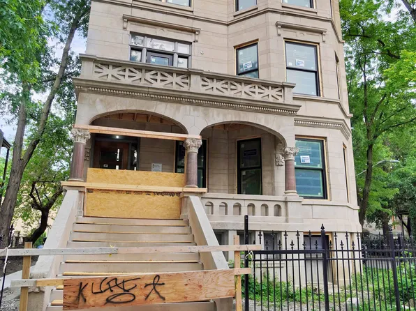 1233 N Hoyne Ave, Chicago, IL