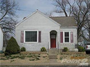 253 Jefferson St, Ste Genevieve, MO 63670