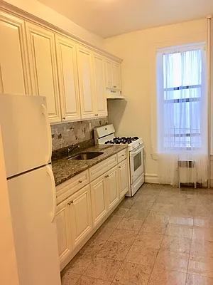 Rented by Compass | media 17