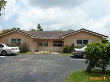 1st image of 8515 NW 23rd Mnr