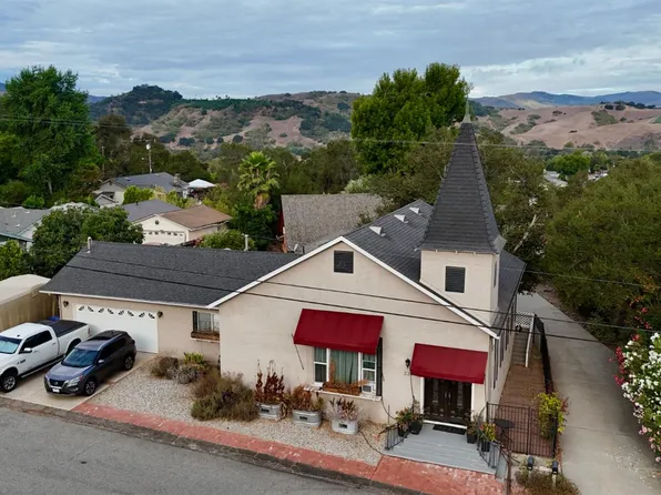 229 Olive St, Oak View, CA 93022