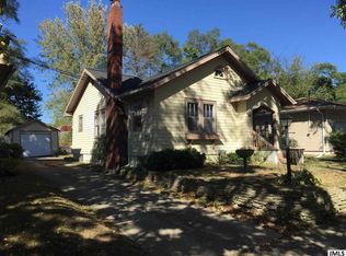 302 E Addison St, Jackson, MI 49203