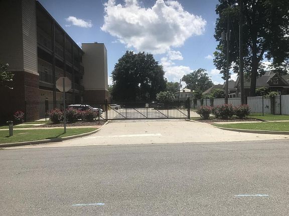 3rd image of 2708 7th Ave