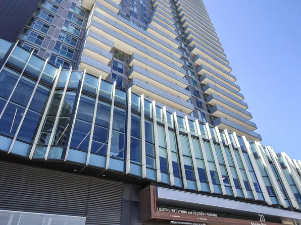 20 Richardson St #1204, Toronto, ON M5A 0S6