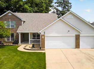 951 Annabrook Park Dr, O'Fallon, MO 63366