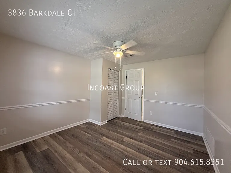 3836 Barkdale Ct — Photo 6