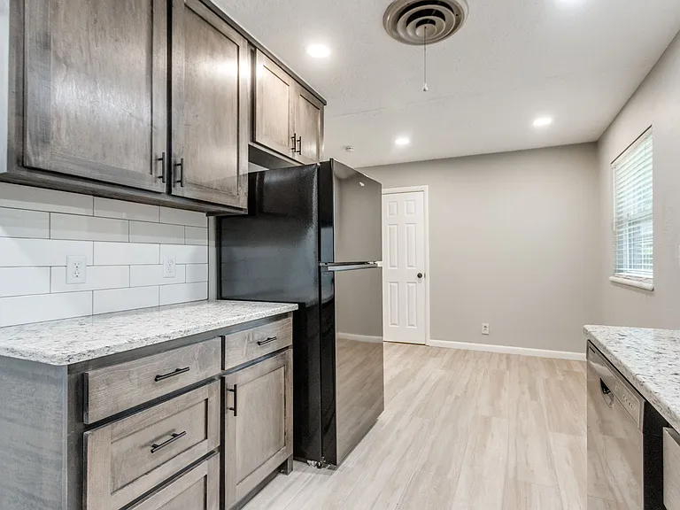 1612 Cherry Stone St — Photo 12