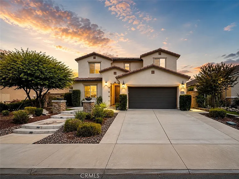 24570 Hidden Hills Dr — Photo 1