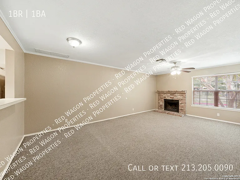 11610 Vance Jackson Rd #ROAD413 — Photo 6
