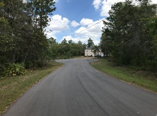 12100 Hooded Warbler Ct, Weeki Wachee, FL 34614