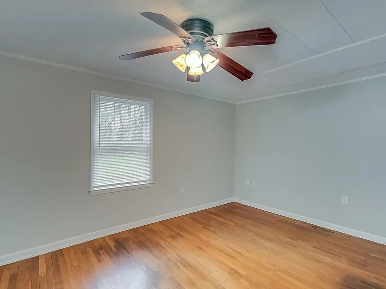 396 Chilesburg Rd — Photo 17