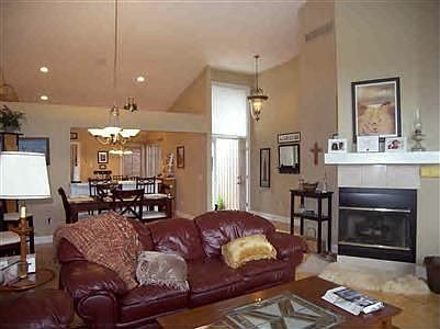 2nd image of 253 Harbor Dr