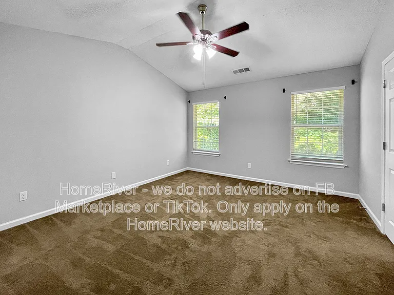 1032 Winterglen Way — Photo 8