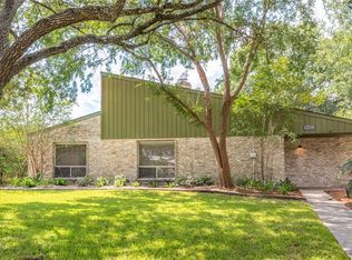 12118 Sugar Springs Dr, Houston, TX 77077