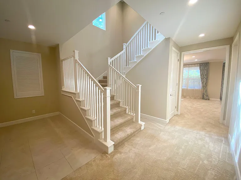 106 Espina — Photo 9