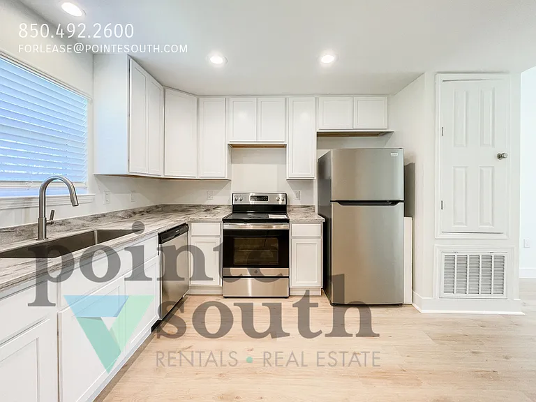 25121 Olive St #B — Photo 8