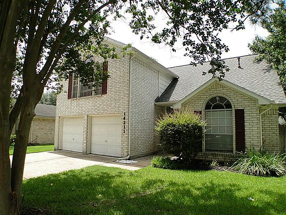 3rd image of 14211 Cypress Crest Dr