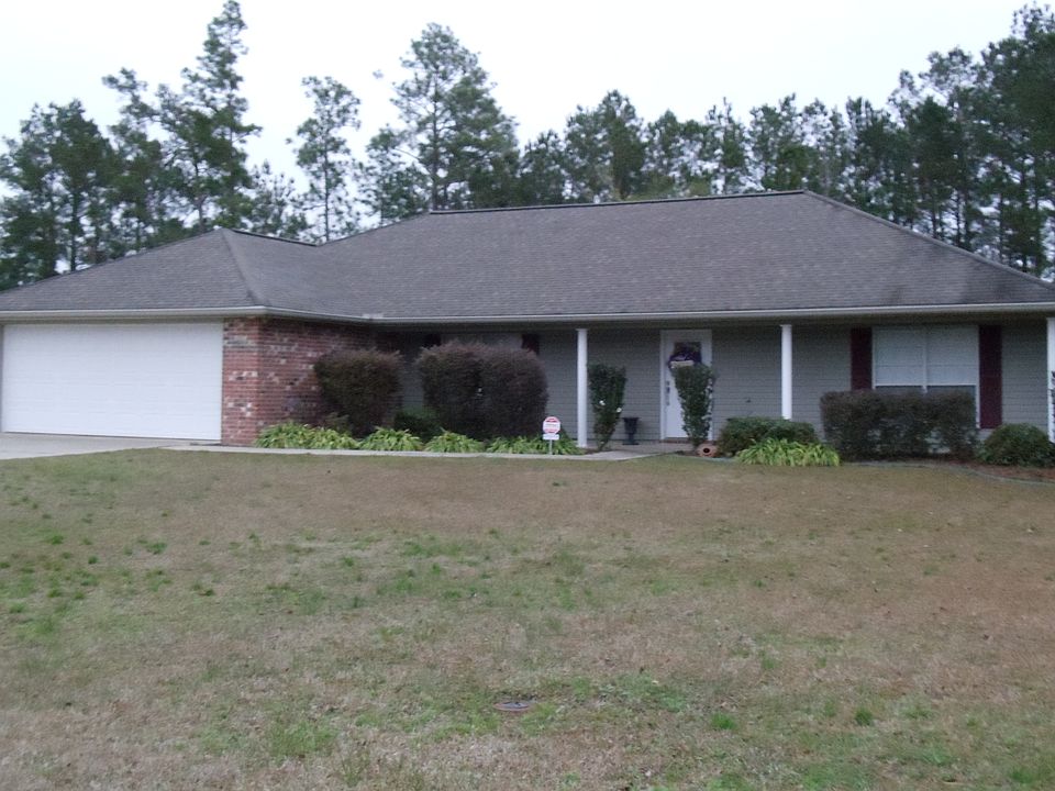 1st image of 830 Chay Dr